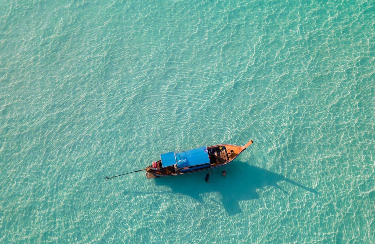 Chareena Hill Beach Resort Koh Lipe Exterior foto