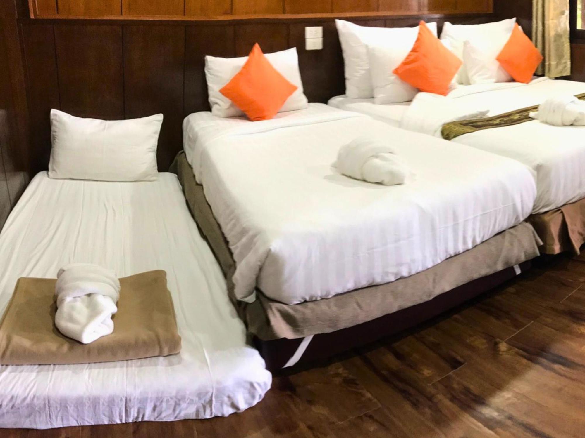 Chareena Hill Beach Resort Koh Lipe Exterior foto