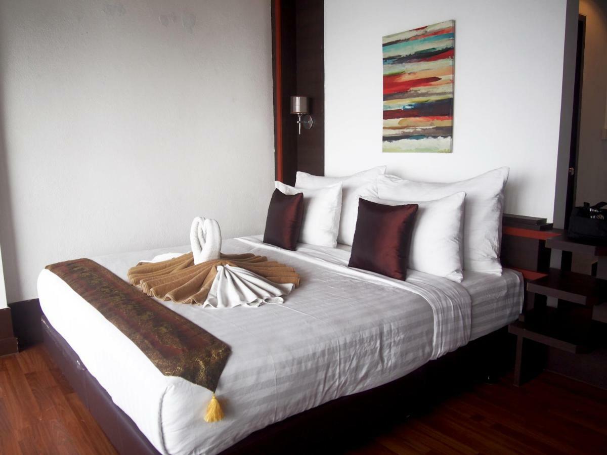 Chareena Hill Beach Resort Koh Lipe Exterior foto
