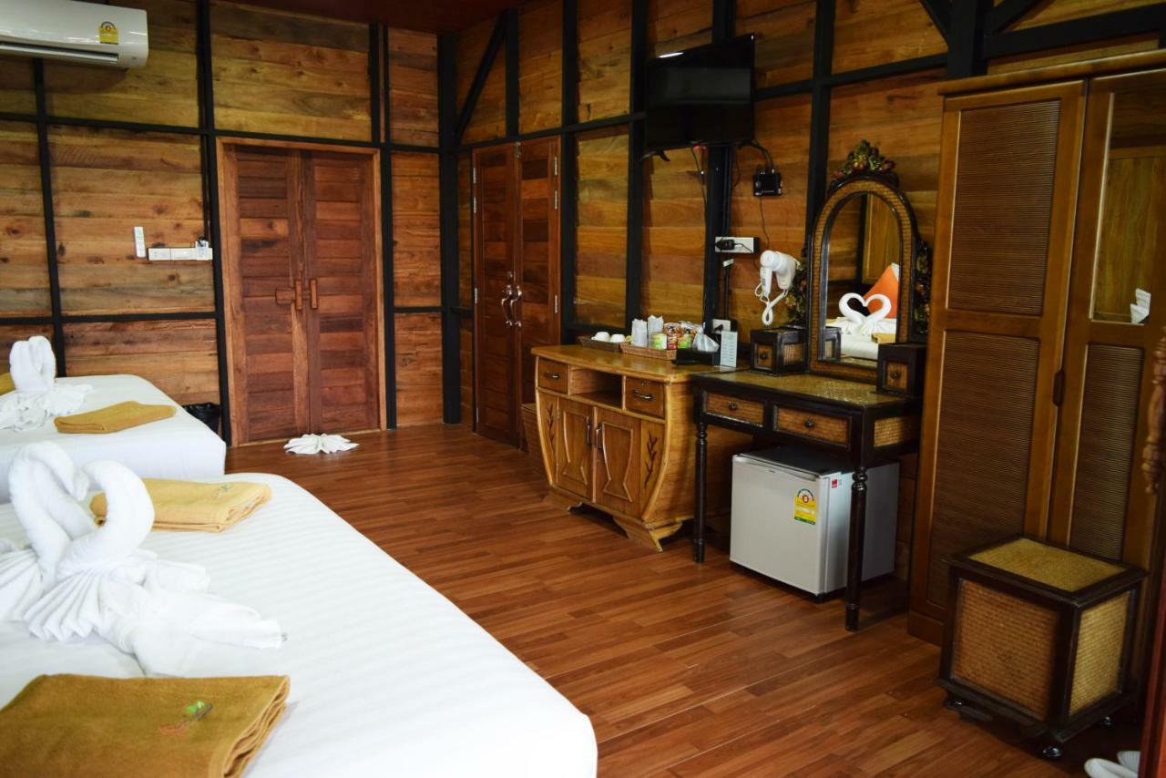 Chareena Hill Beach Resort Koh Lipe Exterior foto